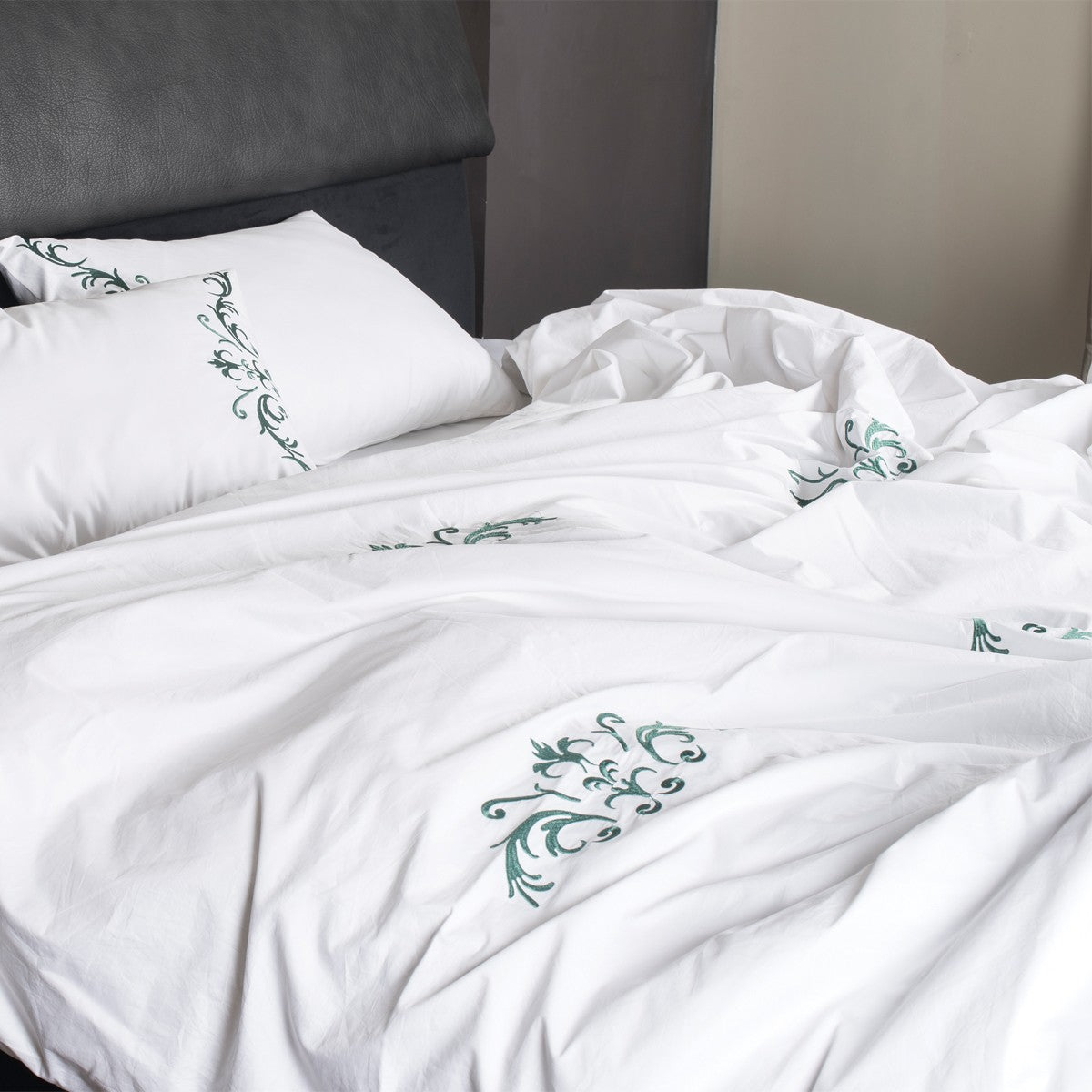 Cassiopeia Duvet cover - Siddharth by MKC